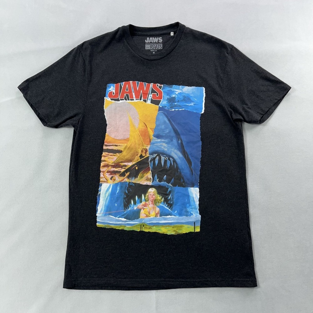 RSVLTS JAWS On the Hunt T Shirt Men Medium Graphic Print Crewneck